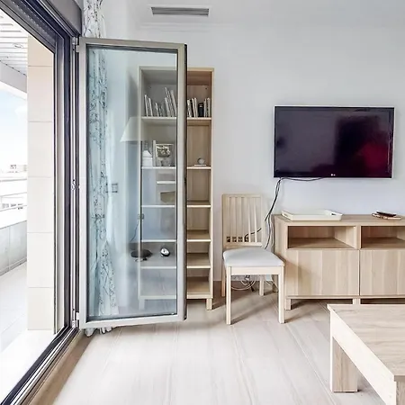 Stunning In With Wifi Apartment *